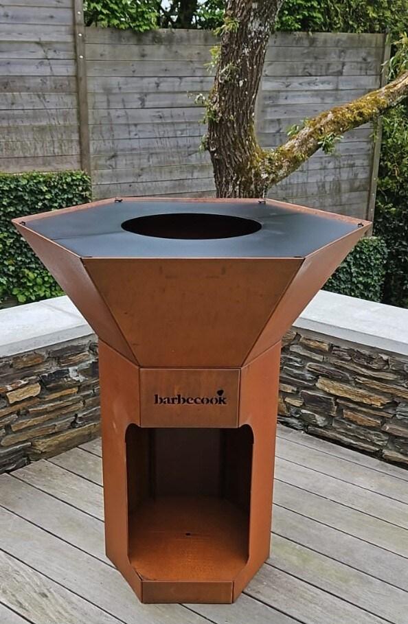 Terrasse avec vue panoramique sur le jardin